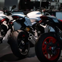 Photo - Moto